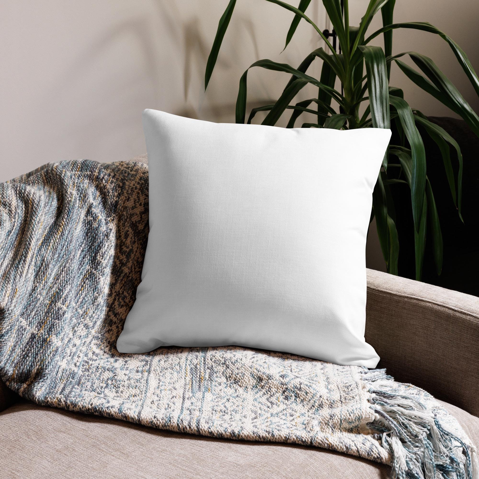 Coastal Starfish Throw Pillow | Nautical Home Décor | Beach House Accent Cushion